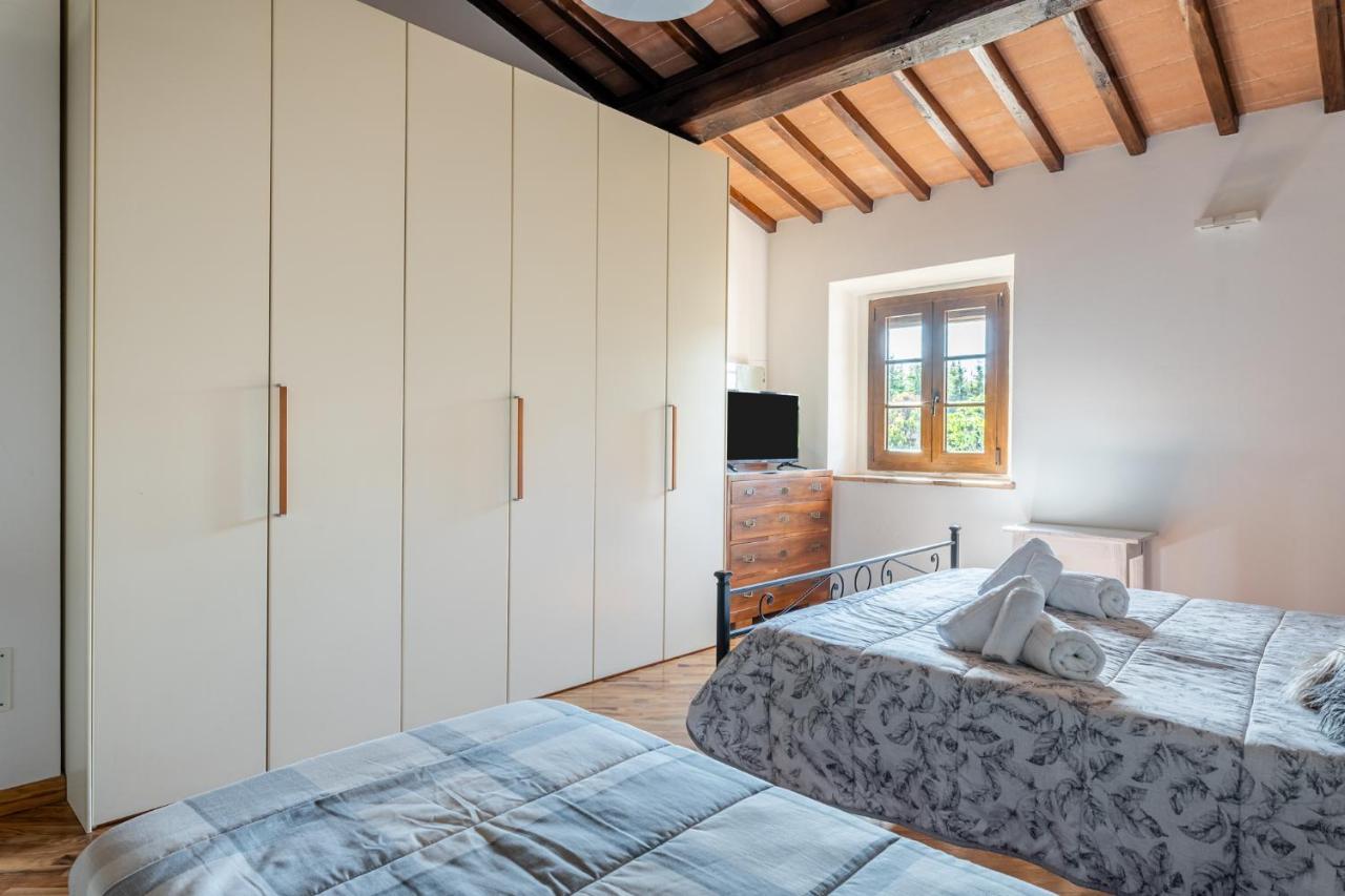Casa Vecchia Rooms And Parking Gambassi Terme Eksteriør bilde