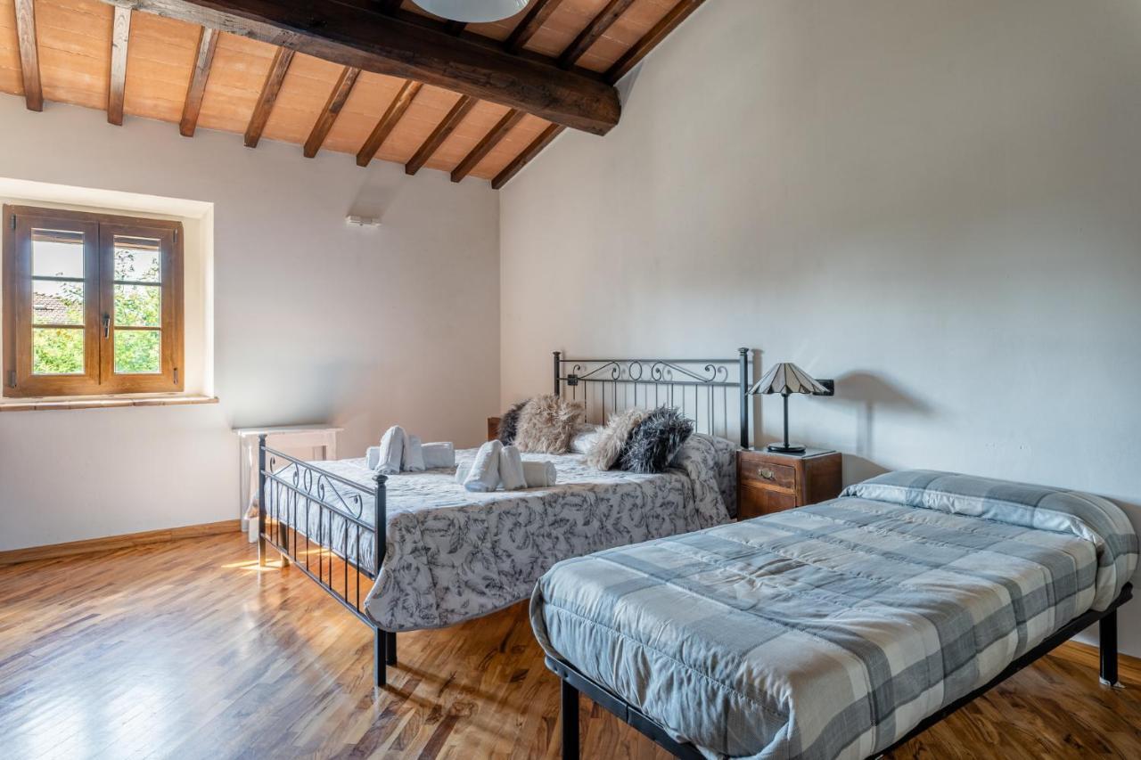 Casa Vecchia Rooms And Parking Gambassi Terme Eksteriør bilde